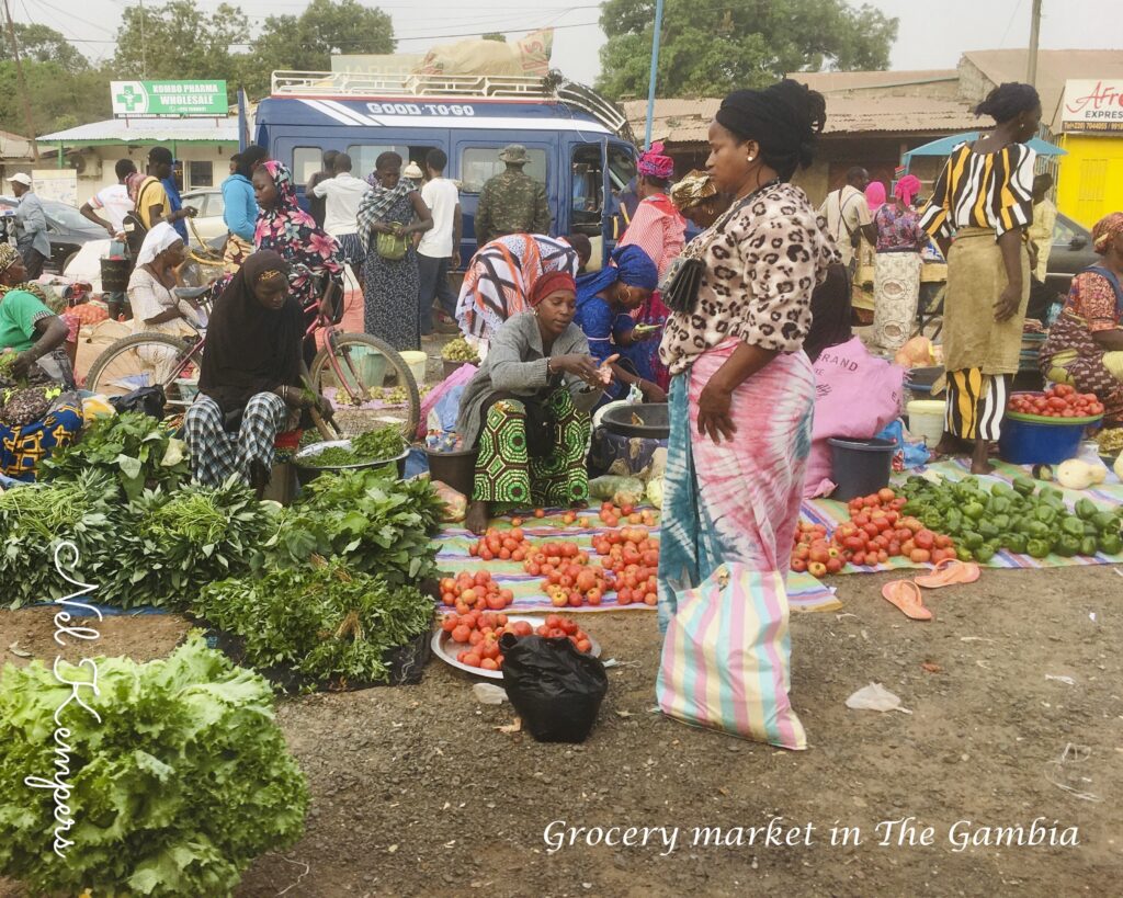 Groentemarkt Serekunda - Gambia - SparrowBirding